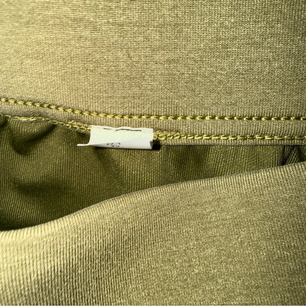 Lululemon Softstreme Relaxed HR Pant Size 10 BRZG Bronze Green Jogger - Picture 6 of 8